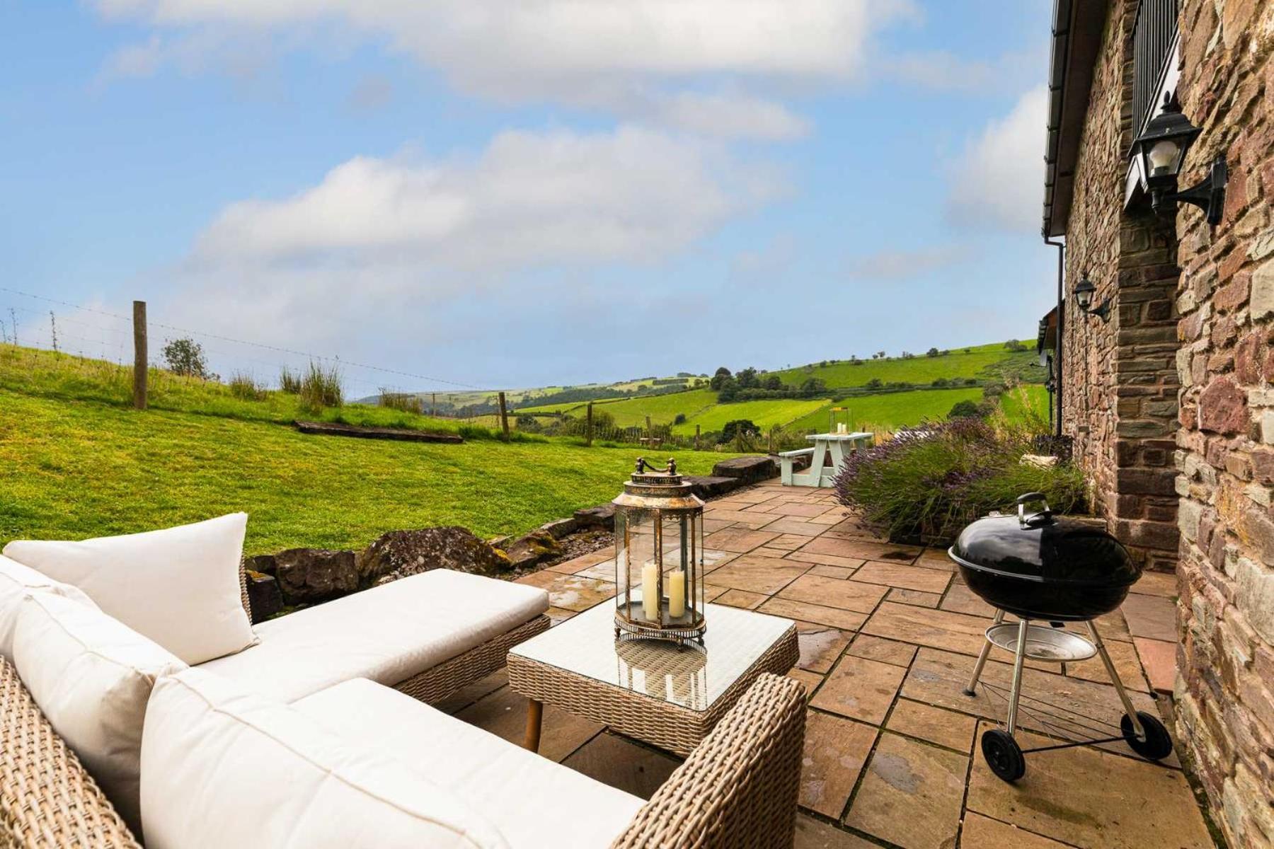 Hilltop View With Hot Tub Брекон Экстерьер фото